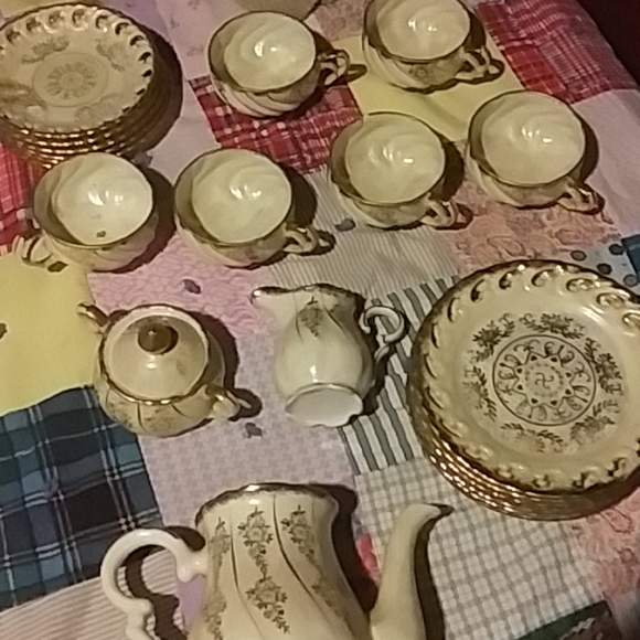 Tea set - Picture 2 of 3